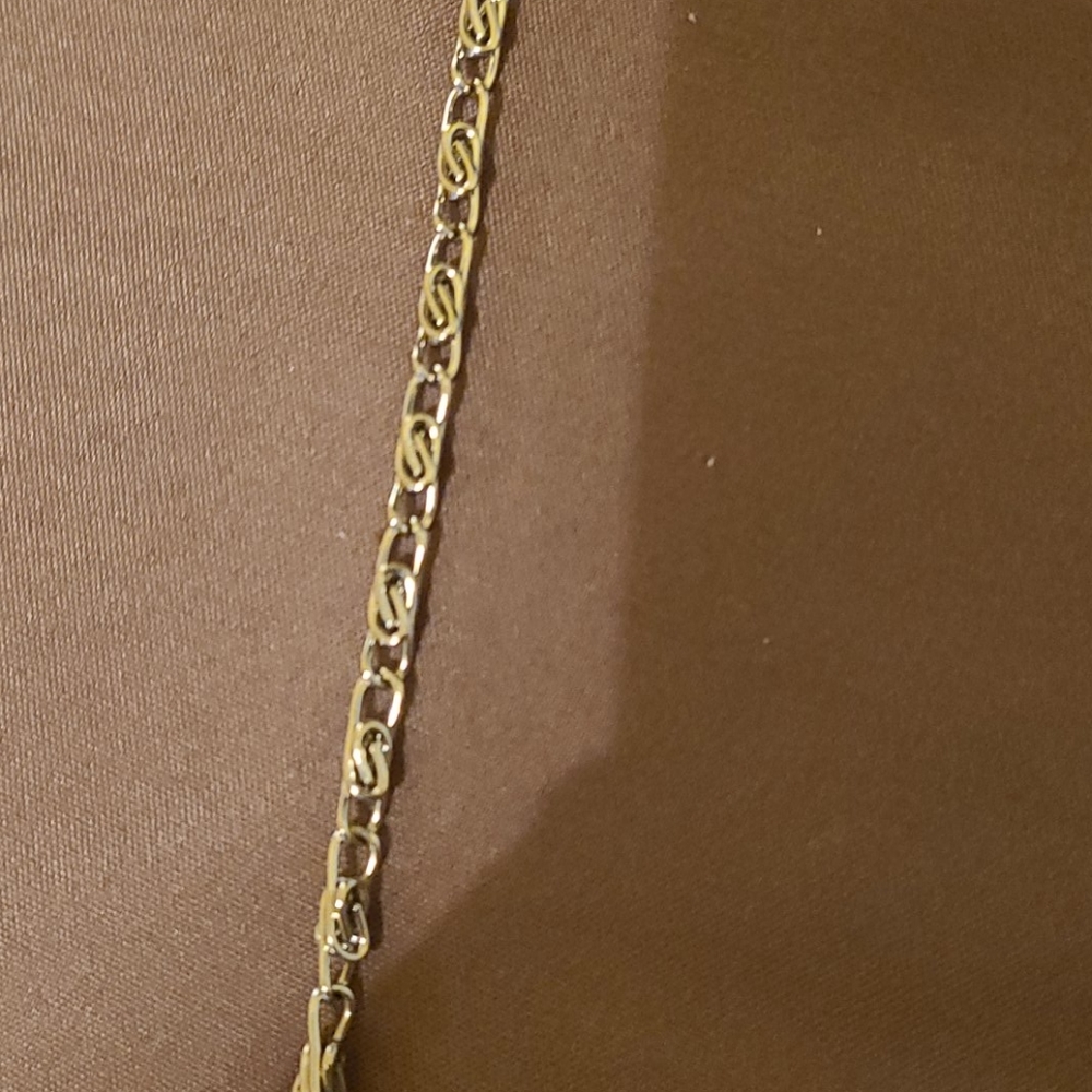 Purse - Picture 3 of 4